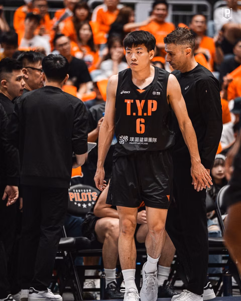 《實戰》24-25 PLG 賽事 Fighter 戰鬥飛行主題球衣-匿蹤黑-關達祐